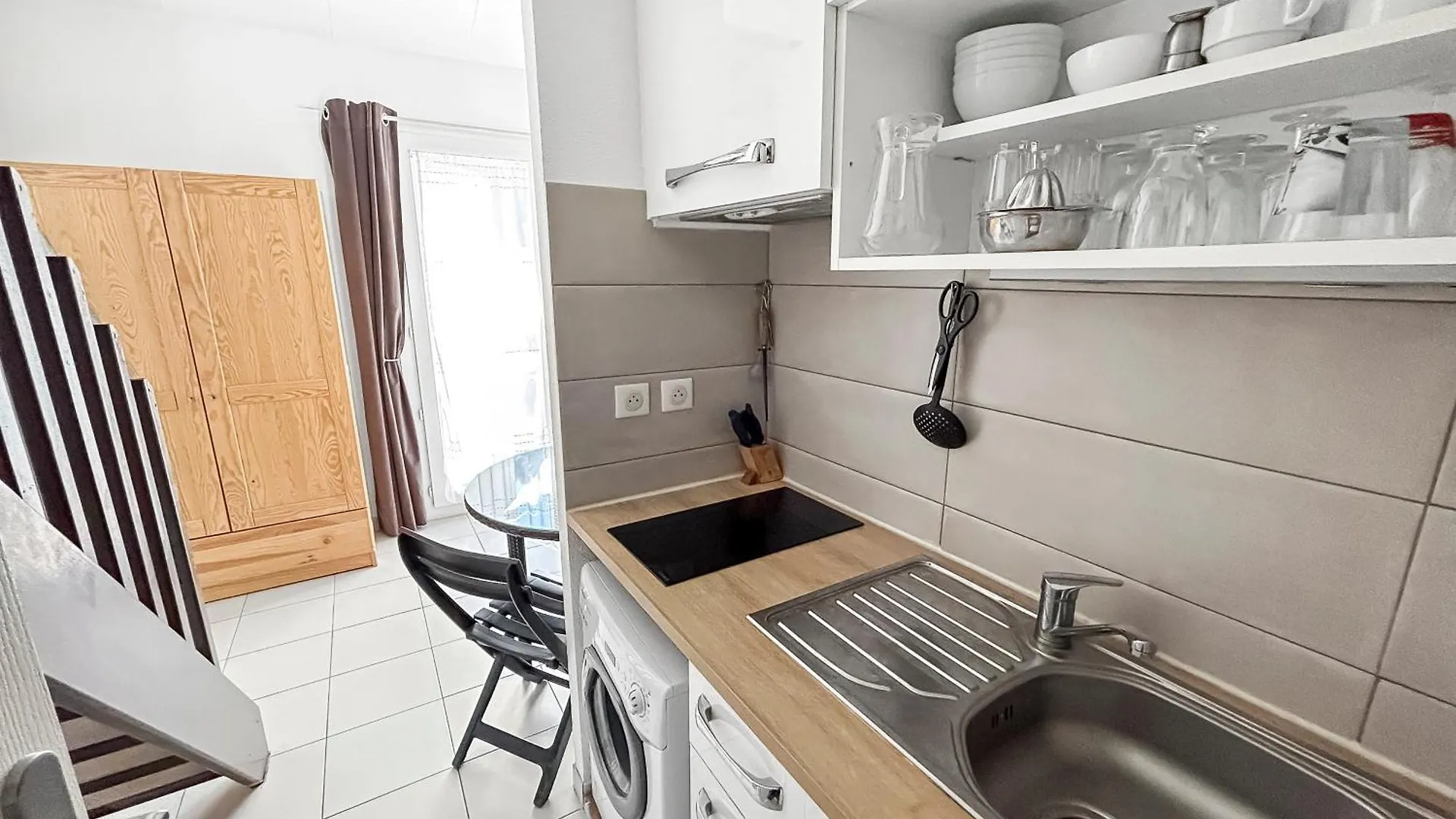 Duplex Lumineux Avec Terrasse Pres Des Plages Mandelieu-la-Napoule France